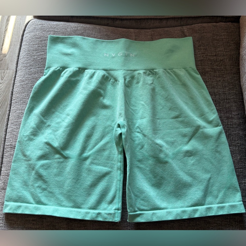 NVGTN Contour Seamless Shorts mint